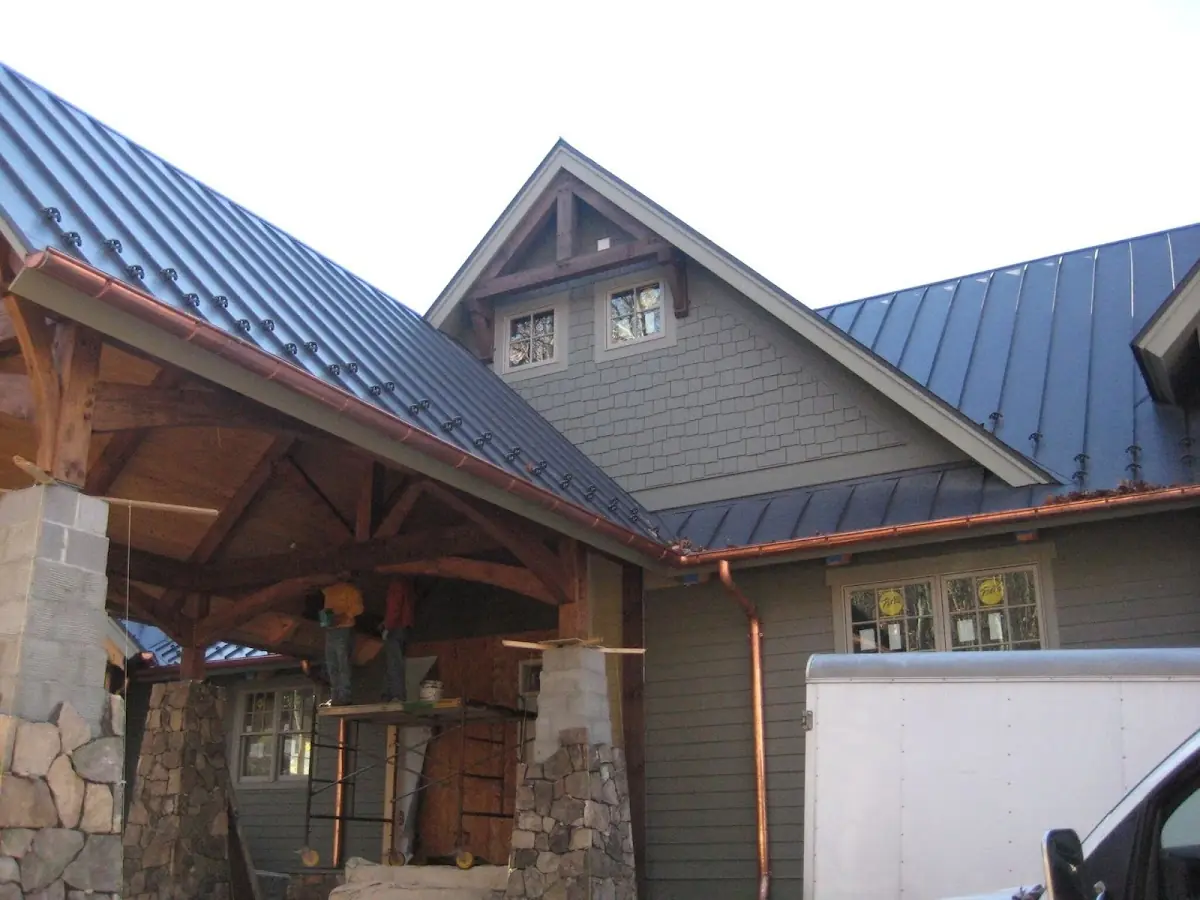 Craftsman Roofing team delivering quality roofing work in Lake Cherokee